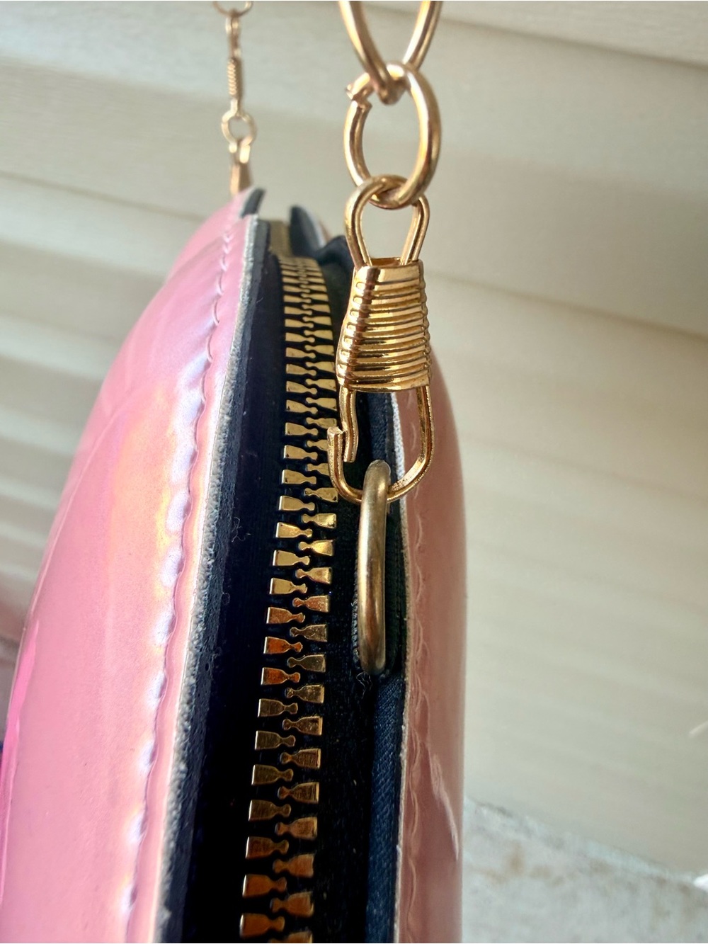 Pink Lips Crossbody Purse | Novelty Shoulder Bag | Barbiecore | Y2K - Picture 4 of 5
